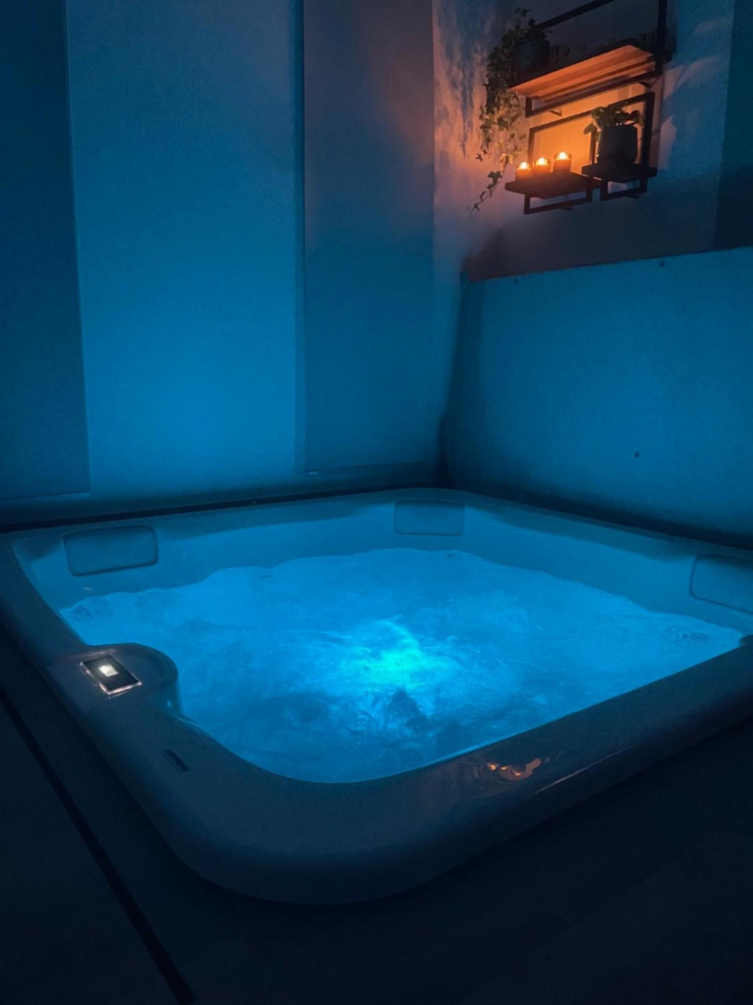 Logement Avec Jacuzzi جوكاس المظهر الخارجي الصورة